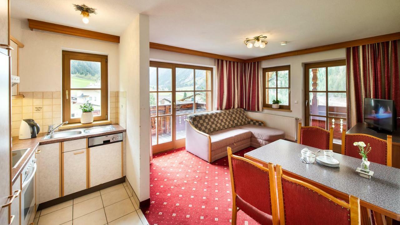 Laerchenheim Aparthotel Neustift im Stubaital Exterior photo